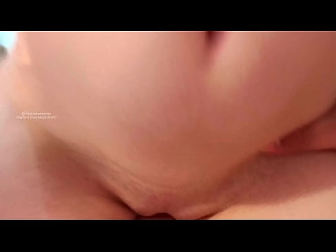 ❤️ Ablamın odasında uyuyorum ve ben böyle uyandım Anal video bizde ❌️