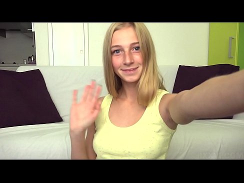 ❤️ Sıkıldığımda pembe amımı tembelce mastürbasyon yapıyorum Anal video bizde ❌️