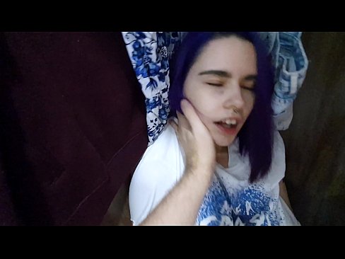 ❤️ Dolapta ablamı buldum ve boşalmasına yardım etti Anal video bizde ❌️